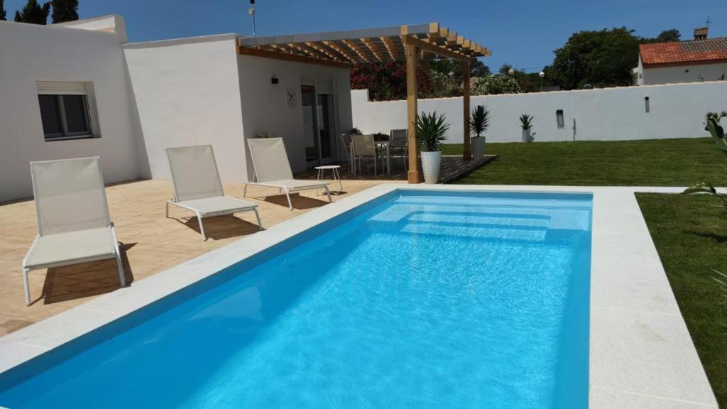 Palapa Garden Alojamientos, Piscina Privada Y Cerca Del Mar Chiclana de la Frontera Bagian luar foto