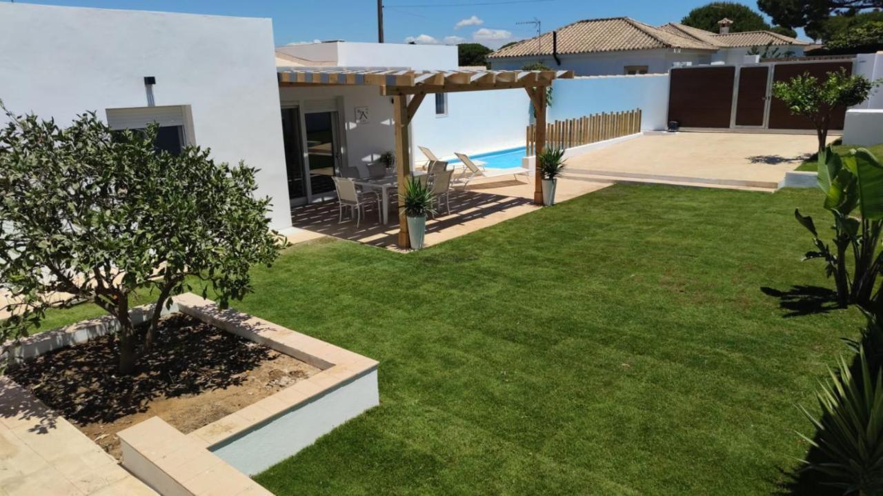 Palapa Garden Alojamientos, Piscina Privada Y Cerca Del Mar Chiclana de la Frontera Bagian luar foto
