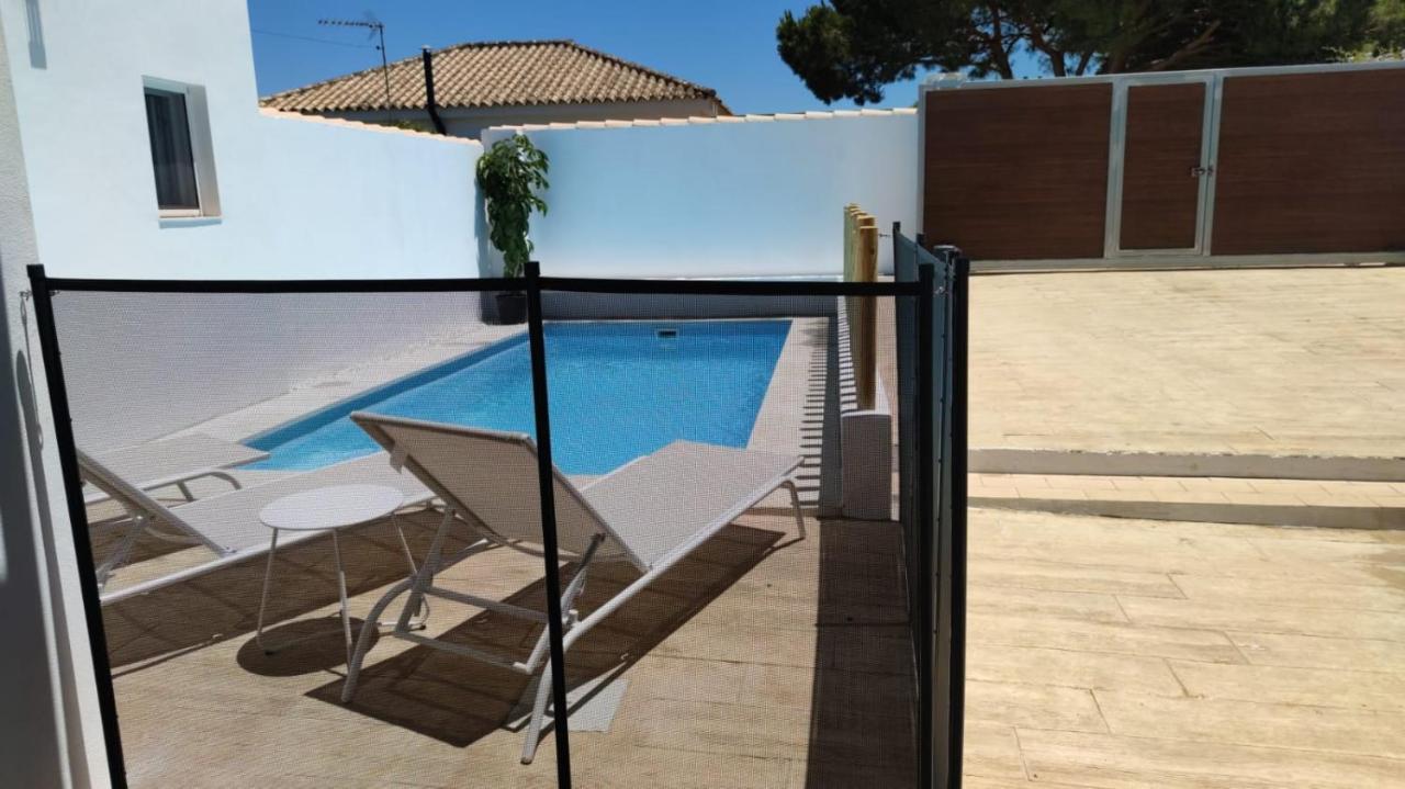 Palapa Garden Alojamientos, Piscina Privada Y Cerca Del Mar Chiclana de la Frontera Bagian luar foto