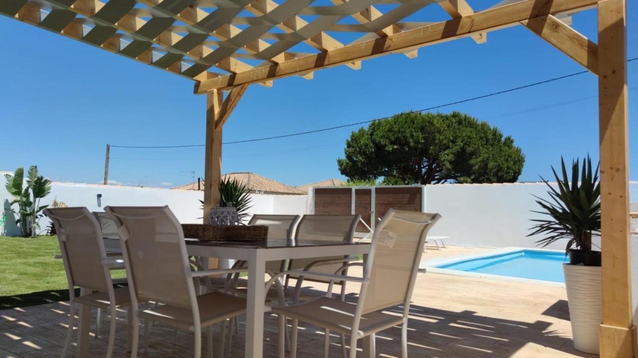 Palapa Garden Alojamientos, Piscina Privada Y Cerca Del Mar Chiclana de la Frontera Bagian luar foto